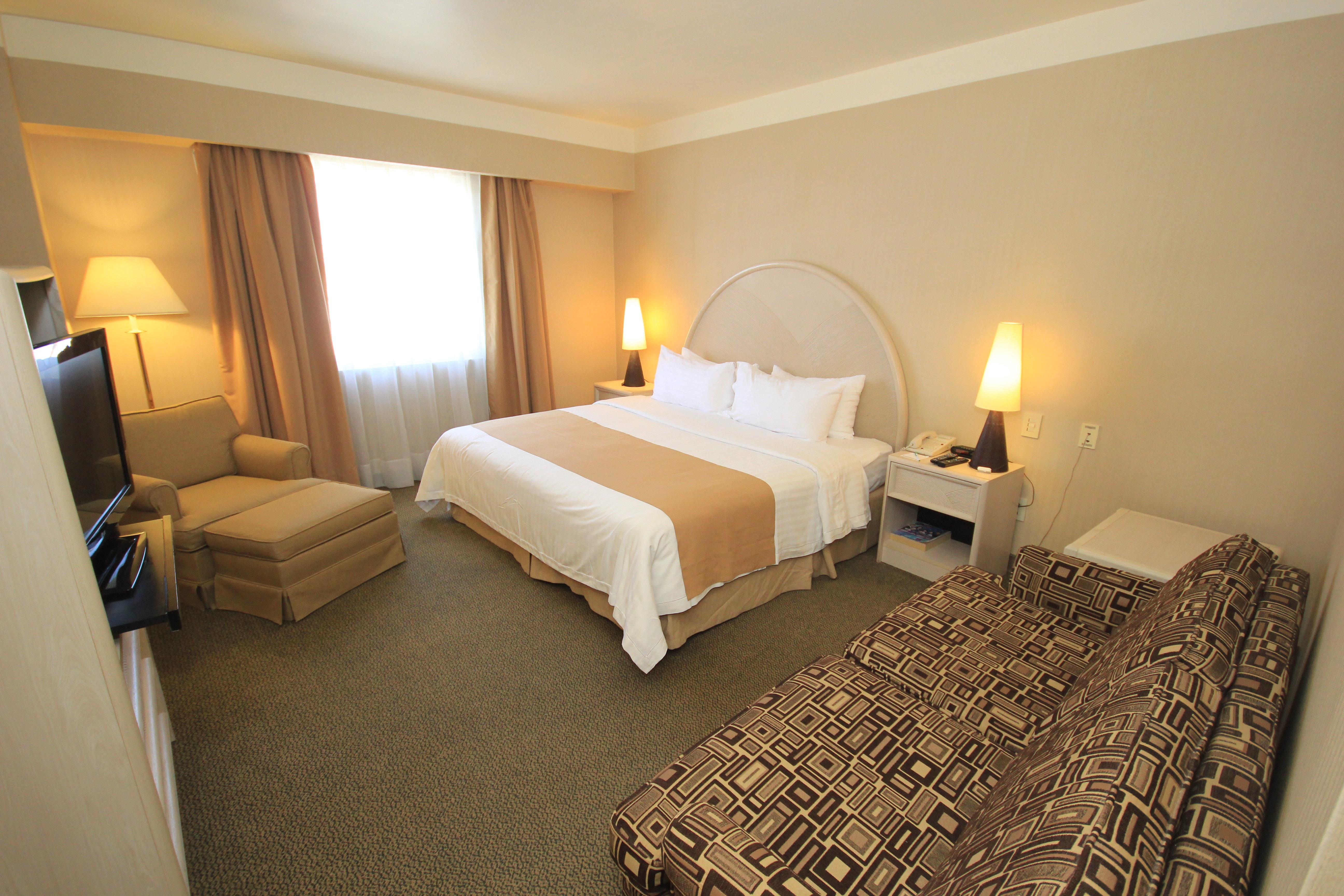 Holiday Inn Leon-Convention Center By Ihg Ngoại thất bức ảnh