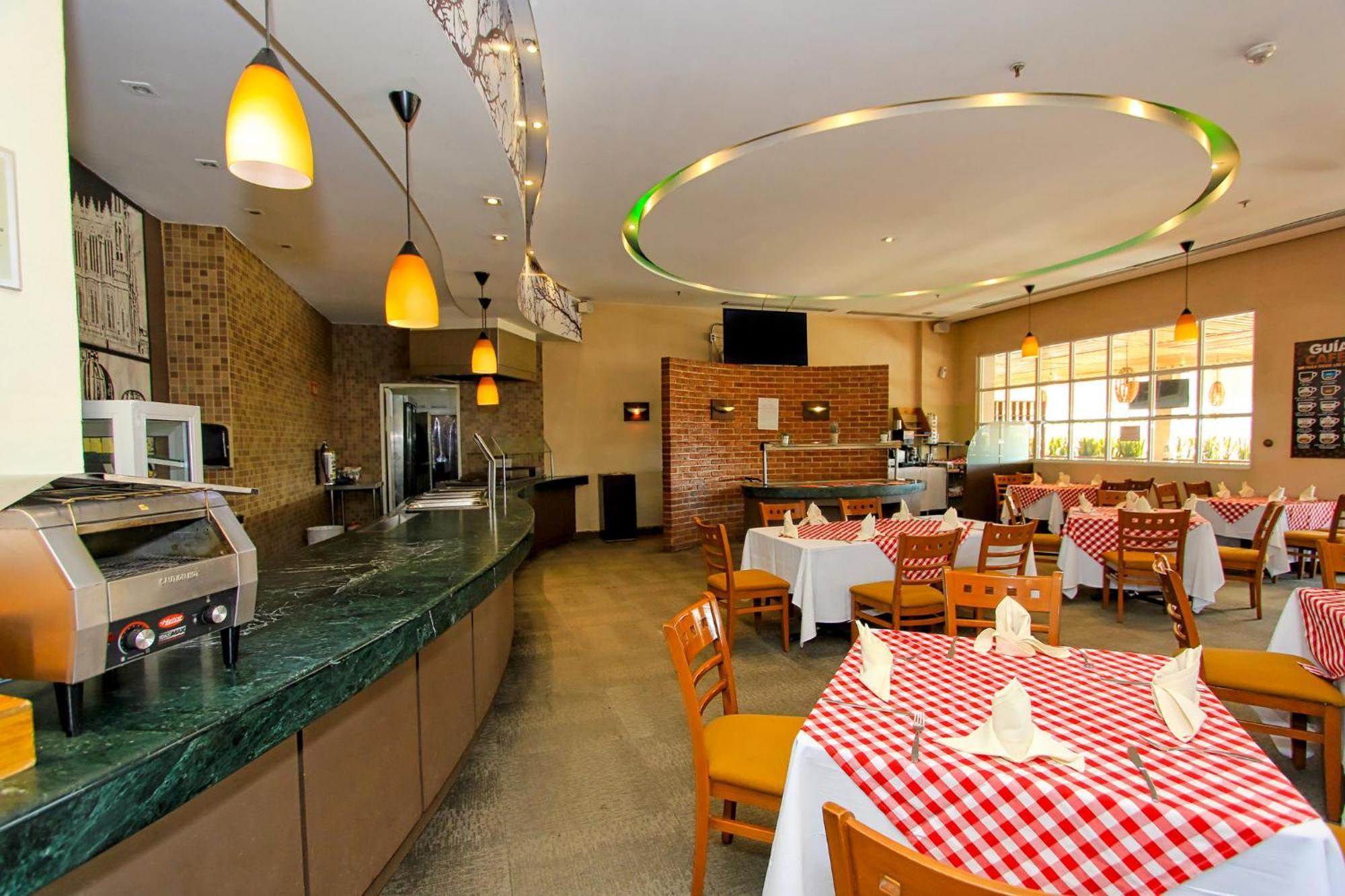 Holiday Inn Leon-Convention Center By Ihg Ngoại thất bức ảnh